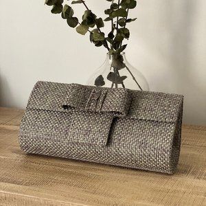 MINT CLUTCH